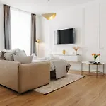 La Del Centro Apartman Varese