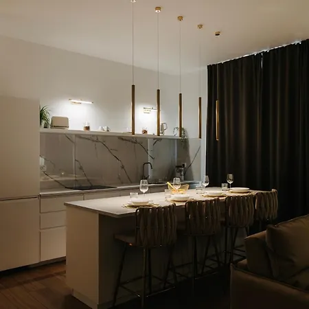 La Del Centro 公寓 *